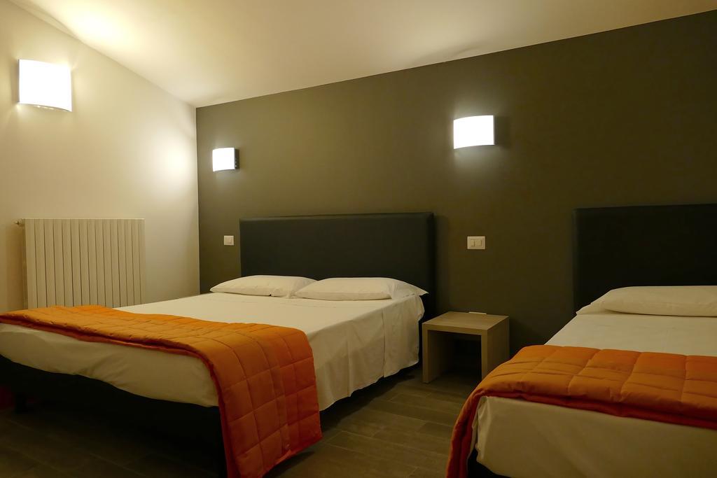 Hotel Desiree San Benedetto del Tronto Exterior photo