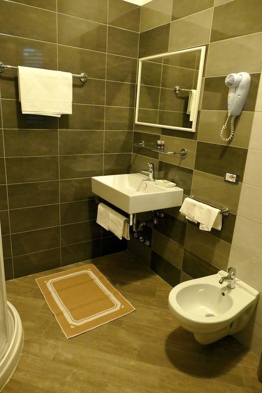 Hotel Desiree San Benedetto del Tronto Exterior photo